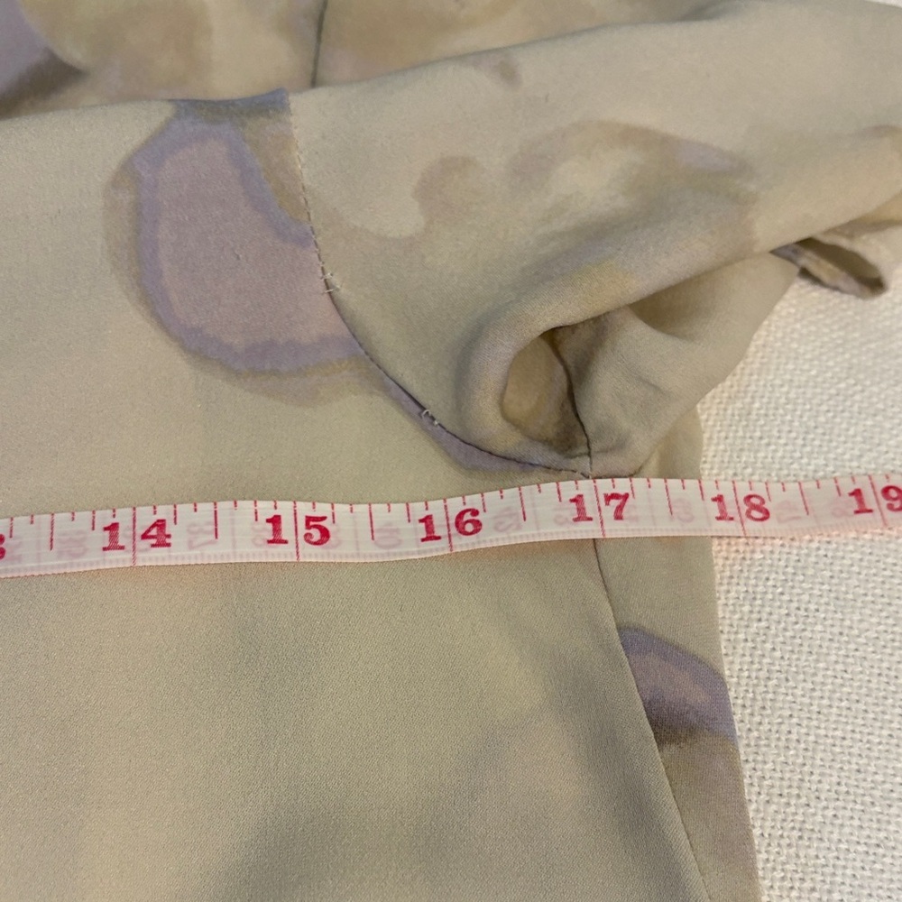 Aritzia Wilfred 100% silk Floral Short-Sleeve Blouse | Sheer Minimalist Top - Picture 7 of 8